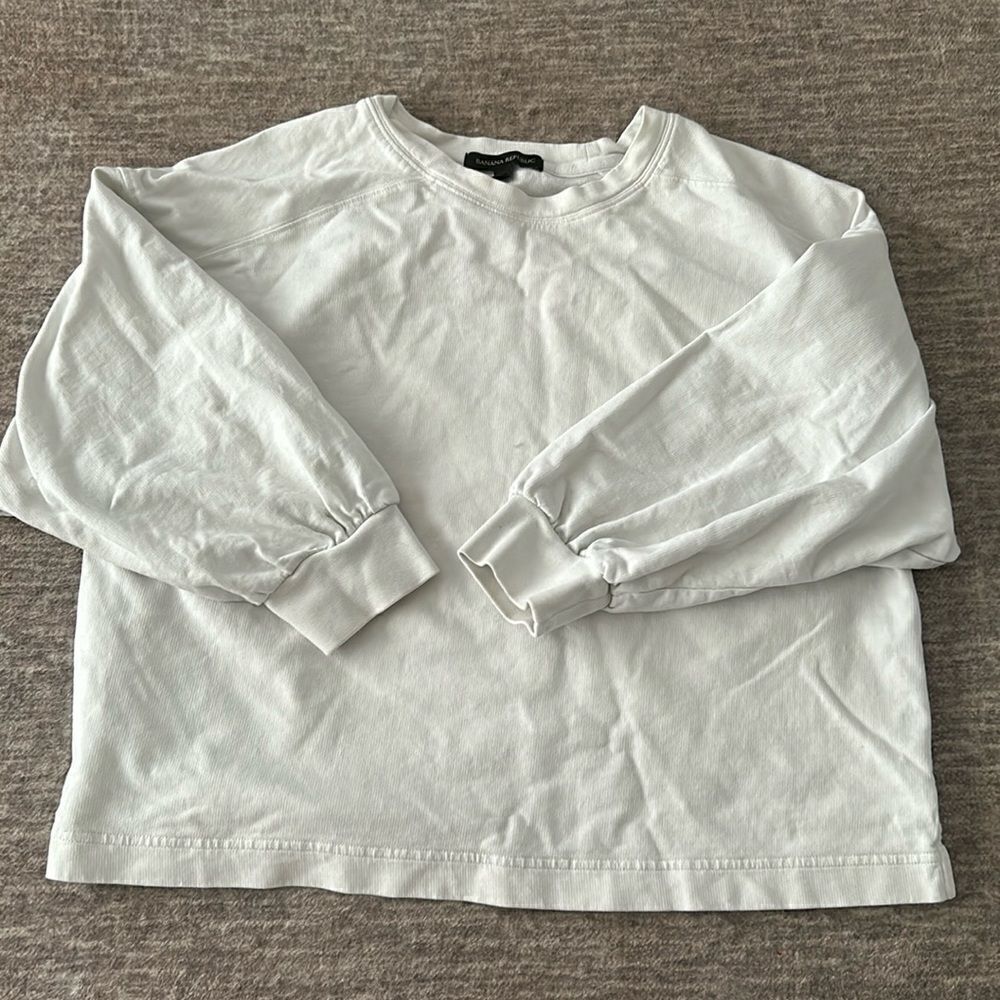Banana Republic- white sweatshirt